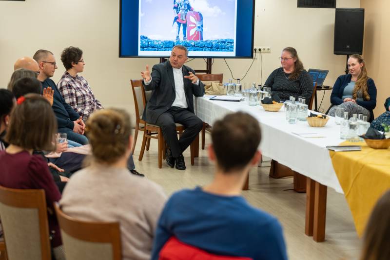 2025_11_13_fiatal felnott forum_27.jpg